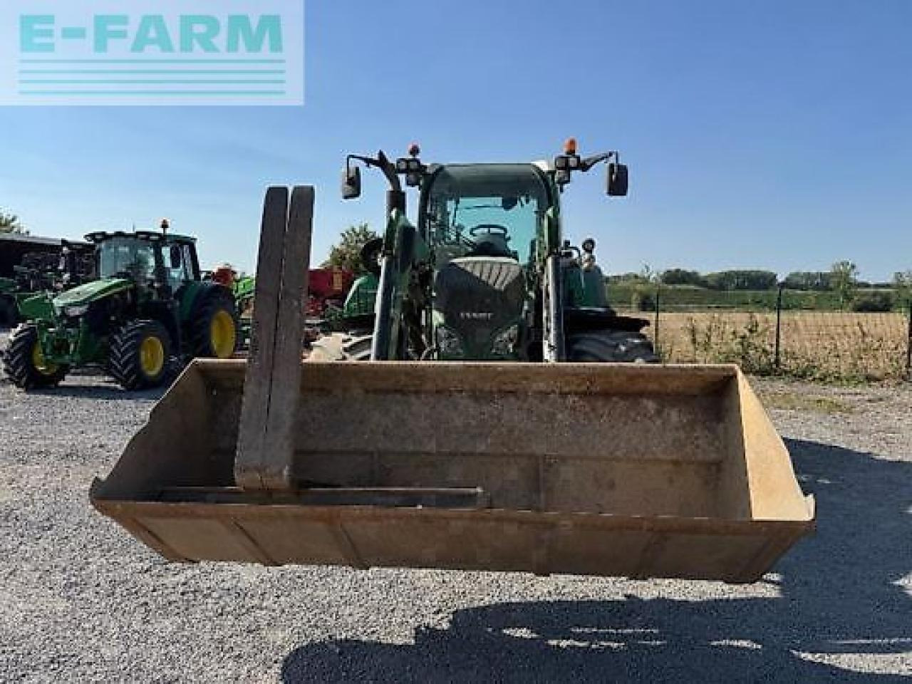Fendt 724 power - Traktor: obrázek 2 Fendt 724 power - Traktor: obrázek 2