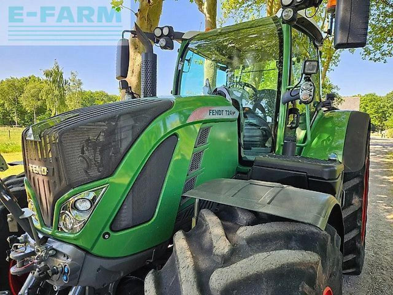 Fendt 724 s4 profi plus rtk ( 718 720 722 ) - Traktor: obrázek 4 Fendt 724 s4 profi plus rtk ( 718 720 722 ) - Traktor: obrázek 4