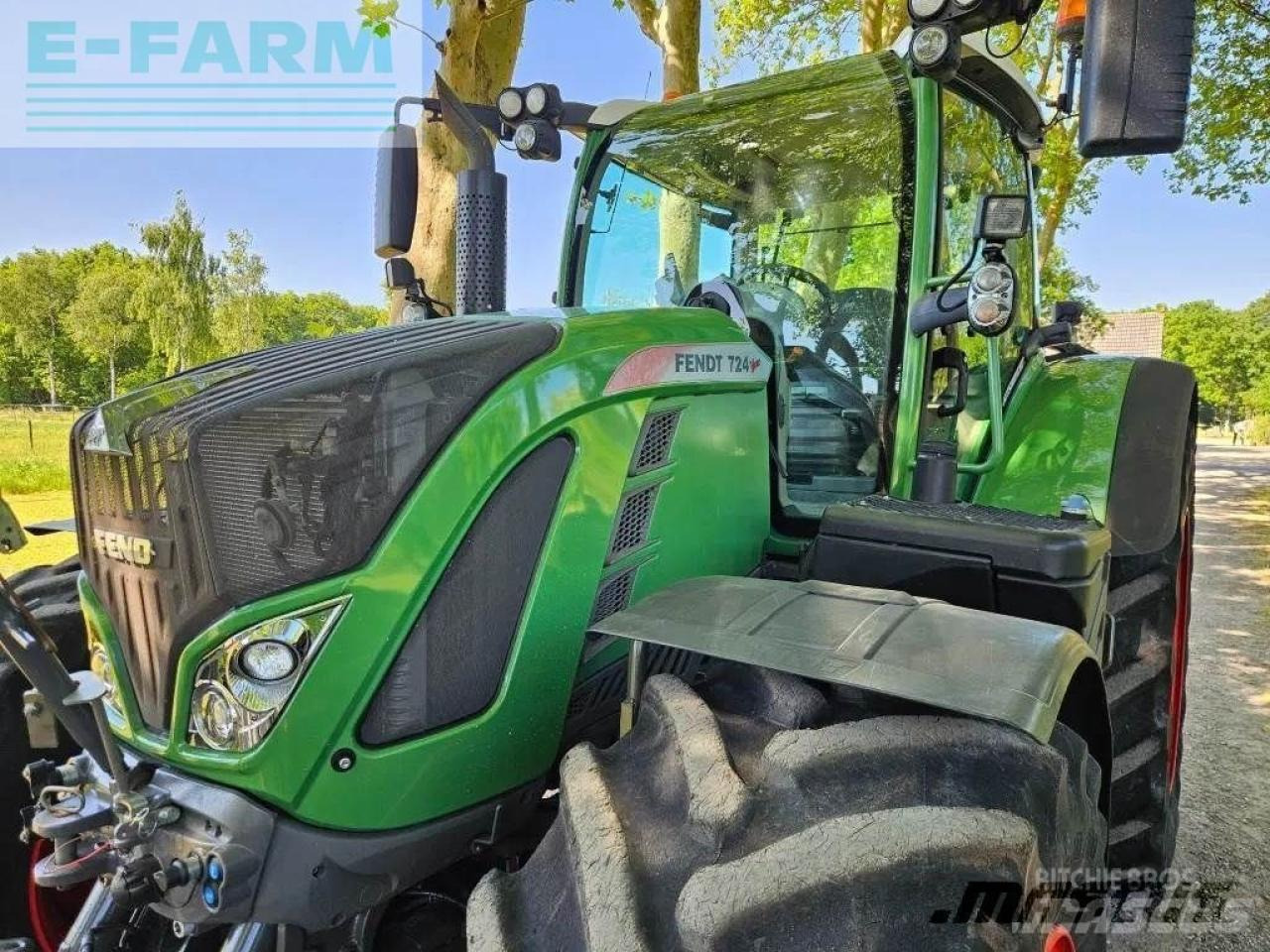 Fendt 724 s4 profi plus rtk ( 718 720 722 ) - Traktor: obrázek 4 Fendt 724 s4 profi plus rtk ( 718 720 722 ) - Traktor: obrázek 4