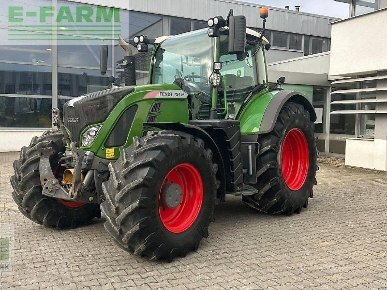 Fendt 724 vario profiplus trimble rtk lenksystem ProfiPlus - Traktor: obrázek 1 Fendt 724 vario profiplus trimble rtk lenksystem ProfiPlus - Traktor: obrázek 1
