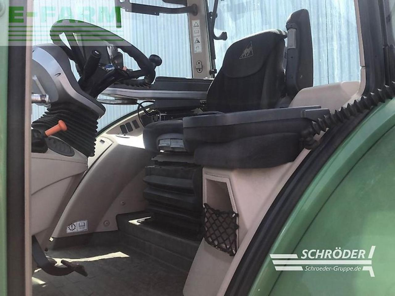 Fendt 724 vario s4 profi plus ProfiPlus - Traktor: obrázek 2 Fendt 724 vario s4 profi plus ProfiPlus - Traktor: obrázek 2