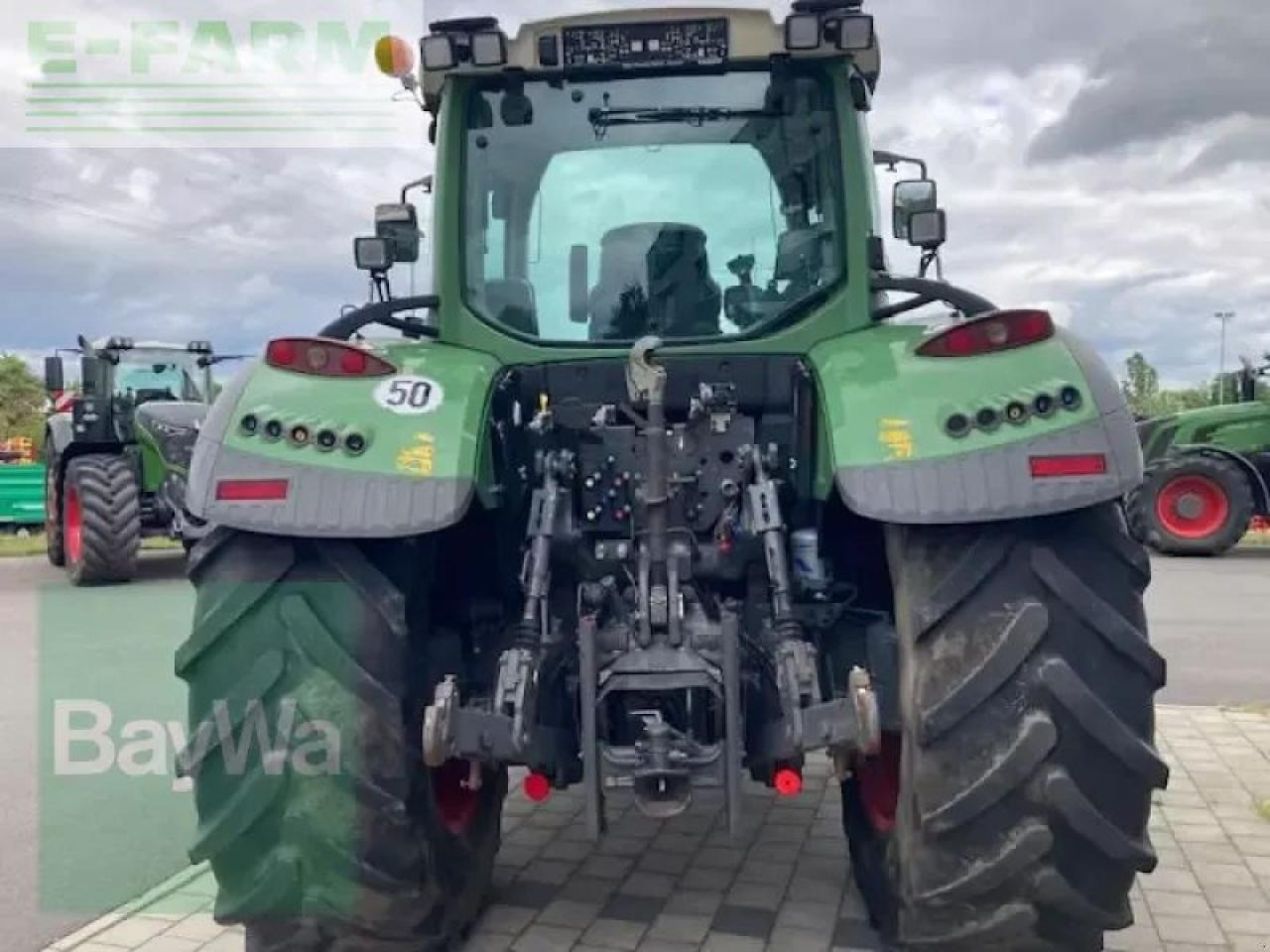 Fendt 724 vario s4 profi plus ProfiPlus - Traktor: obrázek 4 Fendt 724 vario s4 profi plus ProfiPlus - Traktor: obrázek 4