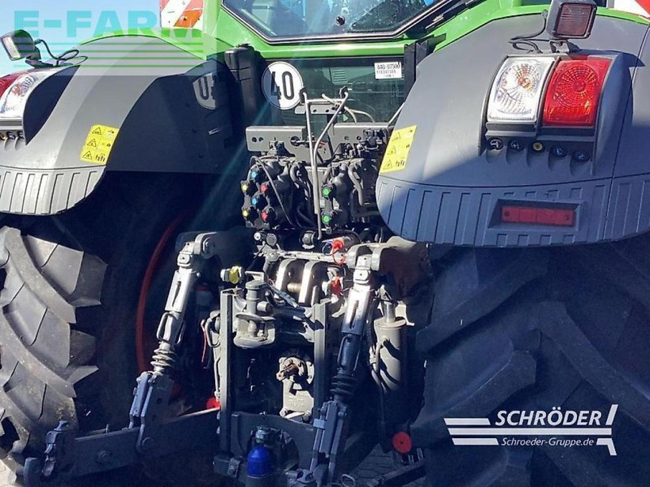 Fendt 824 vario s4 profi plus ProfiPlus - Traktor: obrázek 2 Fendt 824 vario s4 profi plus ProfiPlus - Traktor: obrázek 2