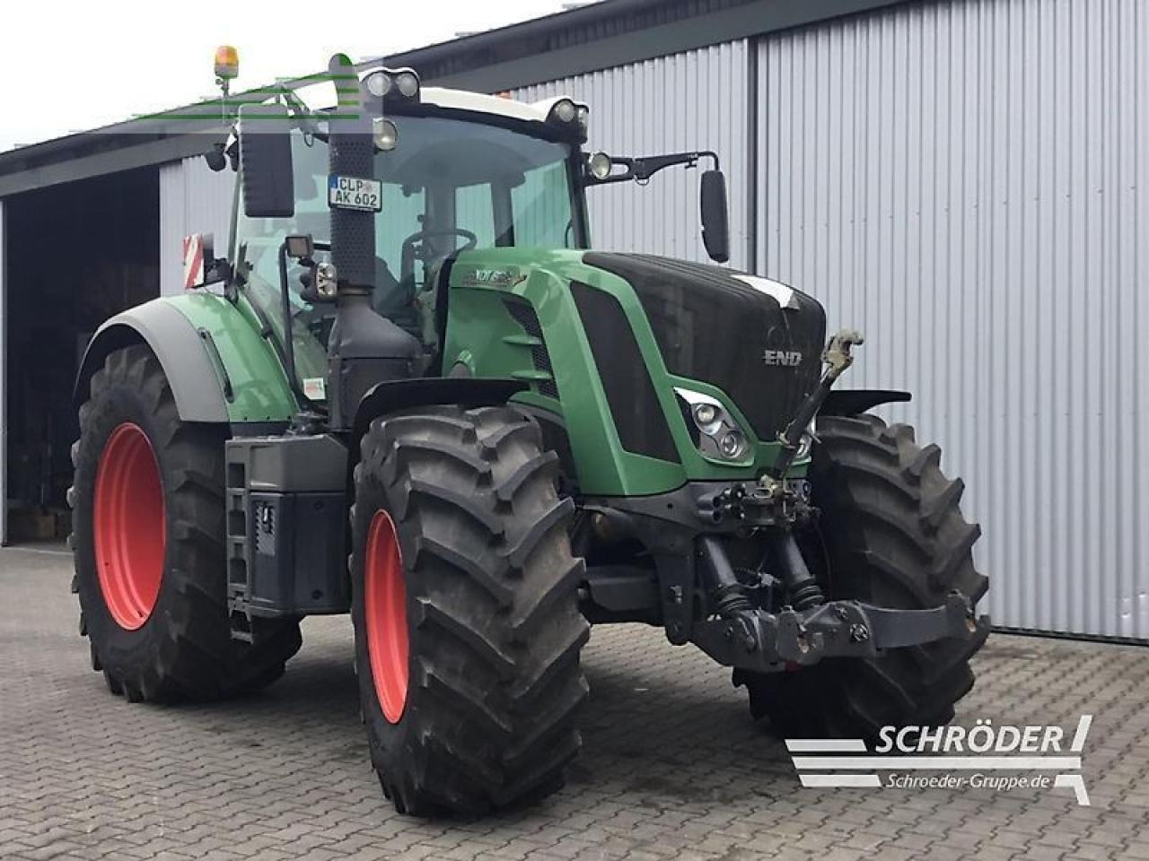 Fendt 828 s4 profi plus - Traktor: obrázek 2 Fendt 828 s4 profi plus - Traktor: obrázek 2
