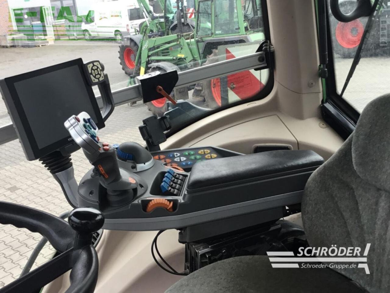 Fendt 828 s4 profi plus - Traktor: obrázek 5 Fendt 828 s4 profi plus - Traktor: obrázek 5