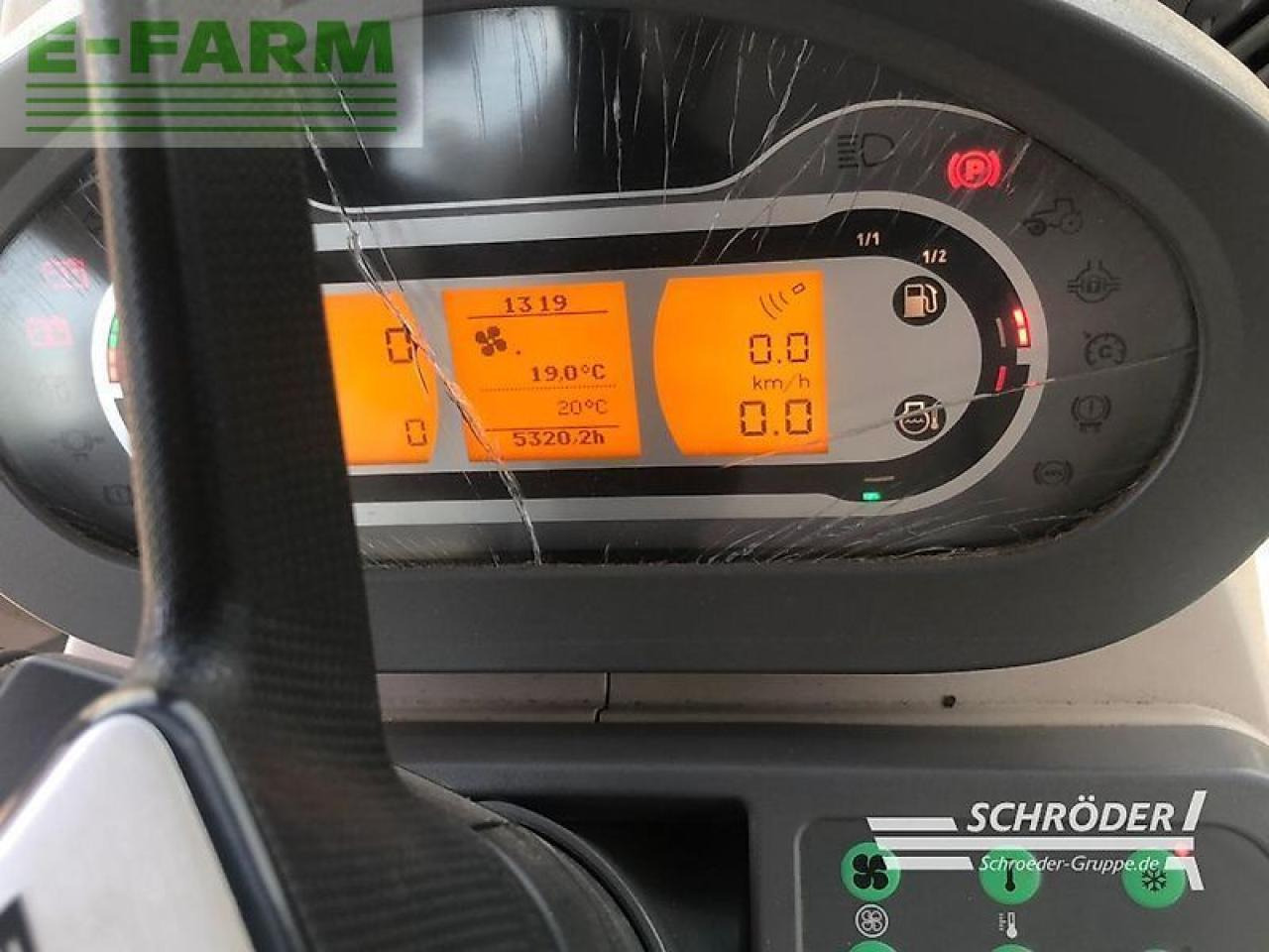 Fendt 828 vario profi plus ProfiPlus - Traktor: obrázek 5 Fendt 828 vario profi plus ProfiPlus - Traktor: obrázek 5