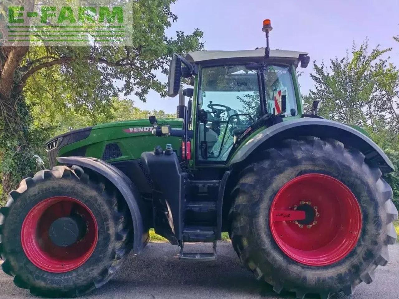 Fendt 933 gen6 profi plus 1900h ( 930 936 939 942 ) - Traktor: obrázek 5 Fendt 933 gen6 profi plus 1900h ( 930 936 939 942 ) - Traktor: obrázek 5