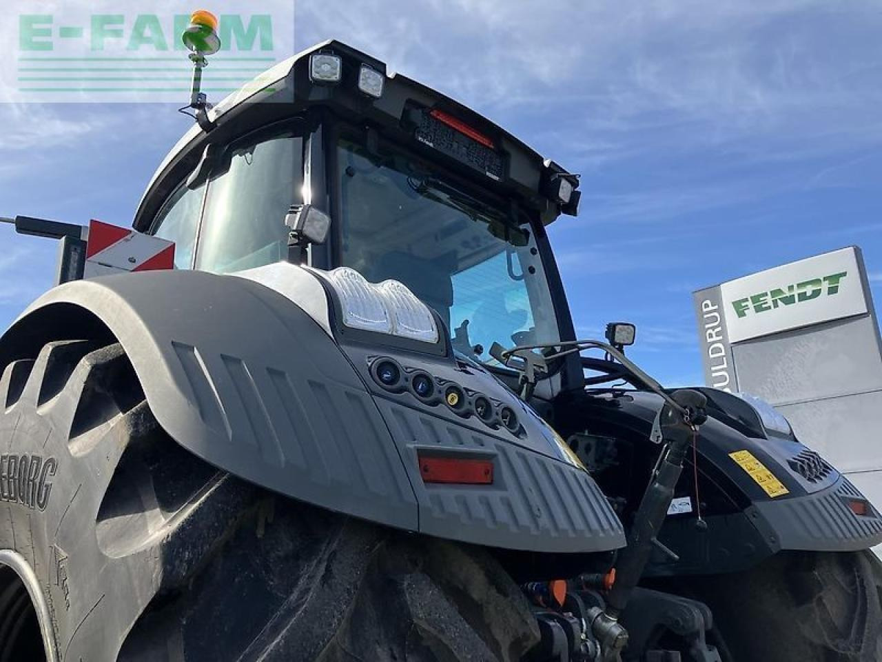 Fendt 933 vario gen7 - Traktor: obrázek 3 Fendt 933 vario gen7 - Traktor: obrázek 3