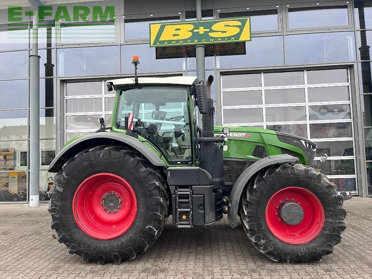 Fendt 936 vario - Traktor: obrázek 1 Fendt 936 vario - Traktor: obrázek 1