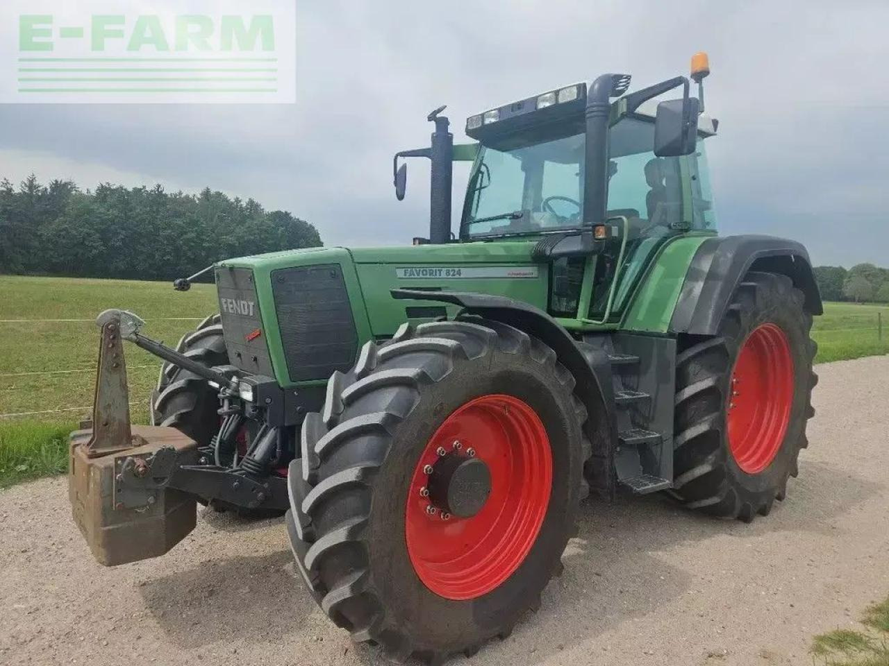 Fendt favorit 824 turboshift ( 816 818 822 ) - Traktor: obrázek 3 Fendt favorit 824 turboshift ( 816 818 822 ) - Traktor: obrázek 3
