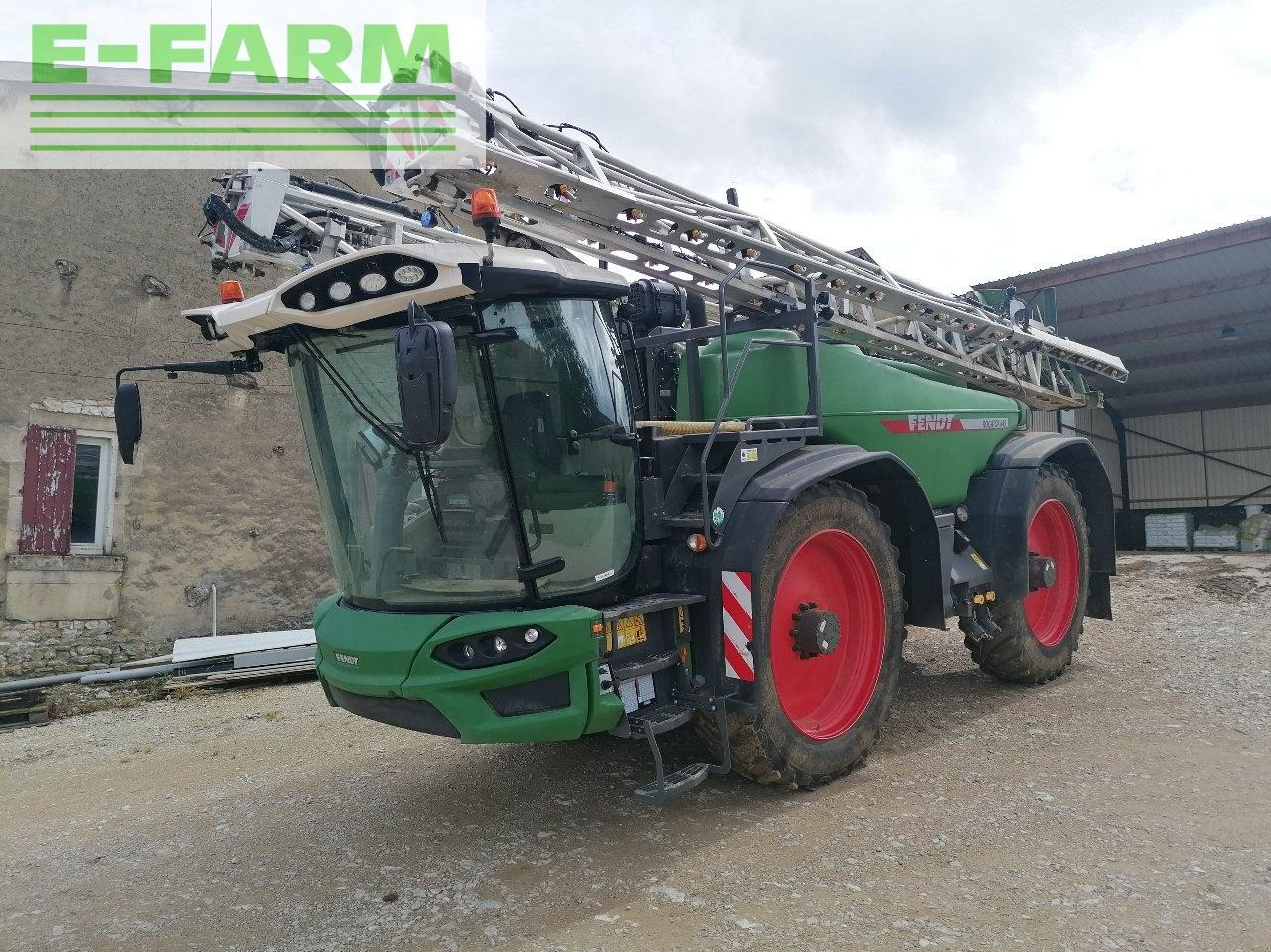 Fendt rogator 645 - Tažený postřikovač: obrázek 1 Fendt rogator 645 - Tažený postřikovač: obrázek 1