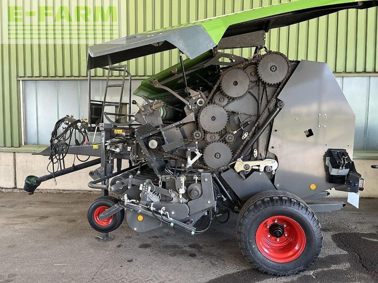 Fendt rotana 130 f xtra - Lis na hranaté balíky: obrázek 4 Fendt rotana 130 f xtra - Lis na hranaté balíky: obrázek 4