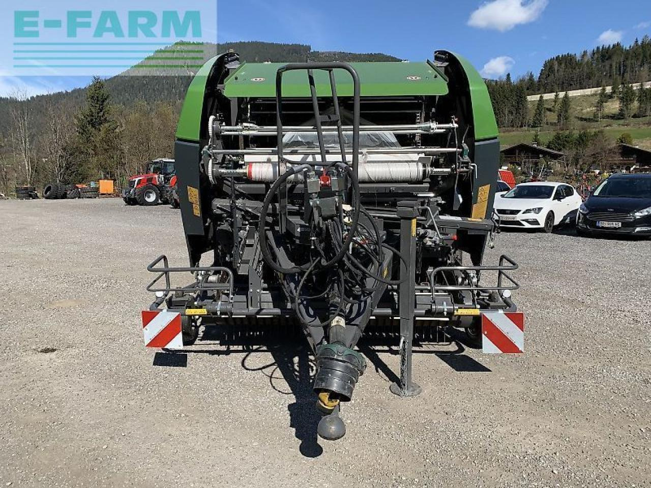 Fendt rundballenpresse rotana 130f combi - Lis na hranaté balíky: obrázek 3 Fendt rundballenpresse rotana 130f combi - Lis na hranaté balíky: obrázek 3