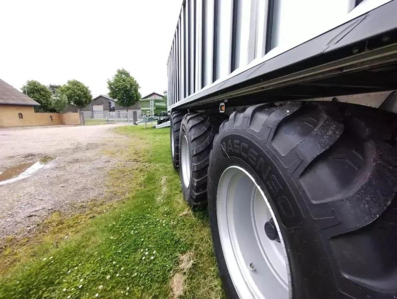 Fliegl asw 3101 - Zemědělský přívěs: obrázek 4 Fliegl asw 3101 - Zemědělský přívěs: obrázek 4