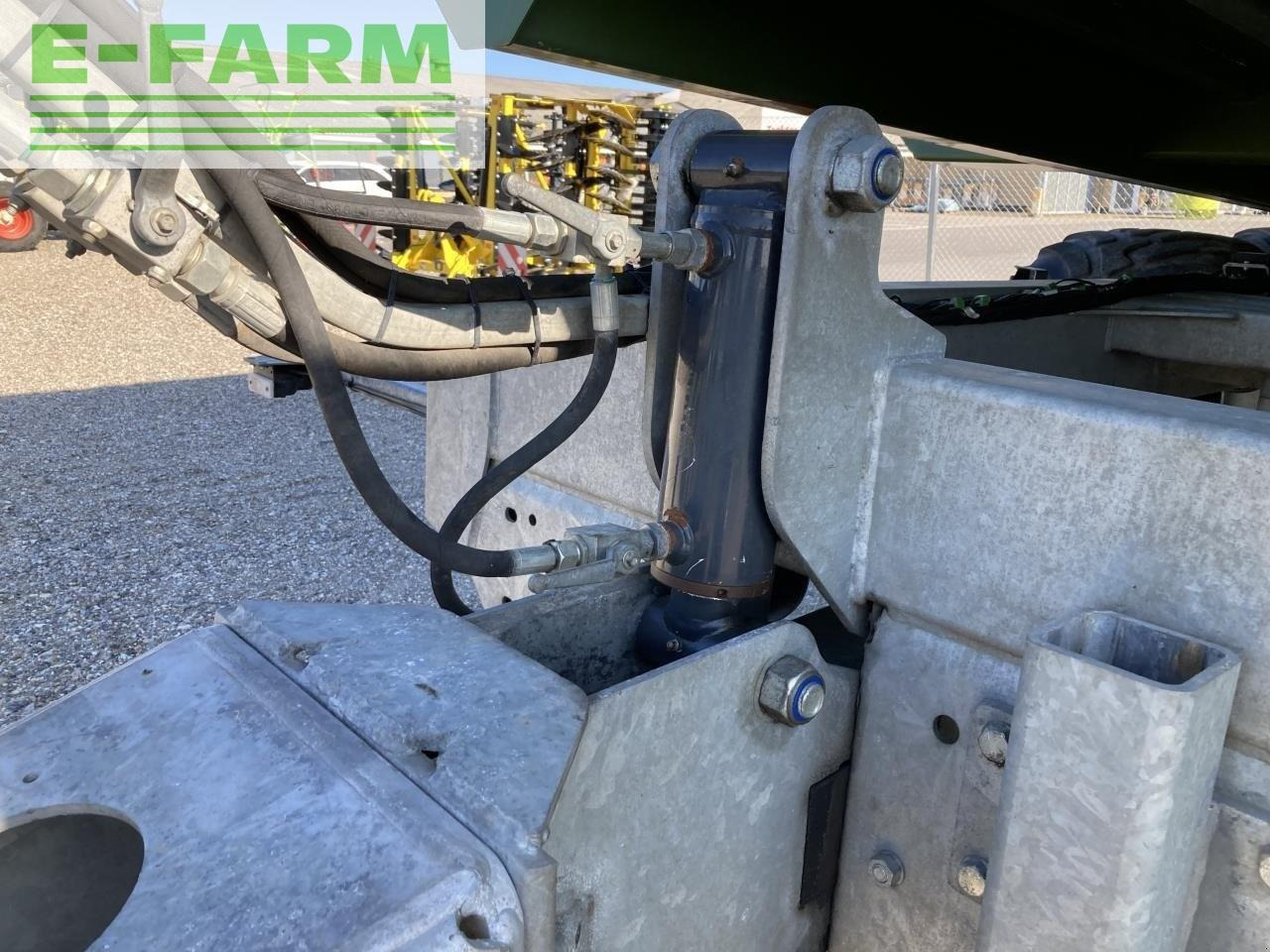 Fliegl tmk 273 fox - Zemědělský sklápěcí přívěs: obrázek 2 Fliegl tmk 273 fox - Zemědělský sklápěcí přívěs: obrázek 2