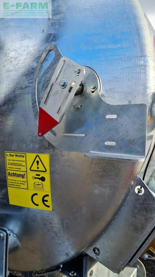 Fliegl vfm 10600 tandem - Fekální cisterna: obrázek 3 Fliegl vfm 10600 tandem - Fekální cisterna: obrázek 3