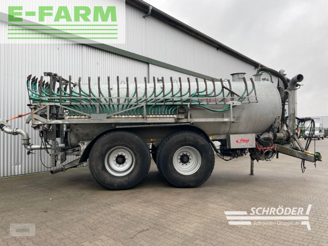 Fliegl vfm 18000 maxxline - Samochodný postřikovač: obrázek 2 Fliegl vfm 18000 maxxline - Samochodný postřikovač: obrázek 2
