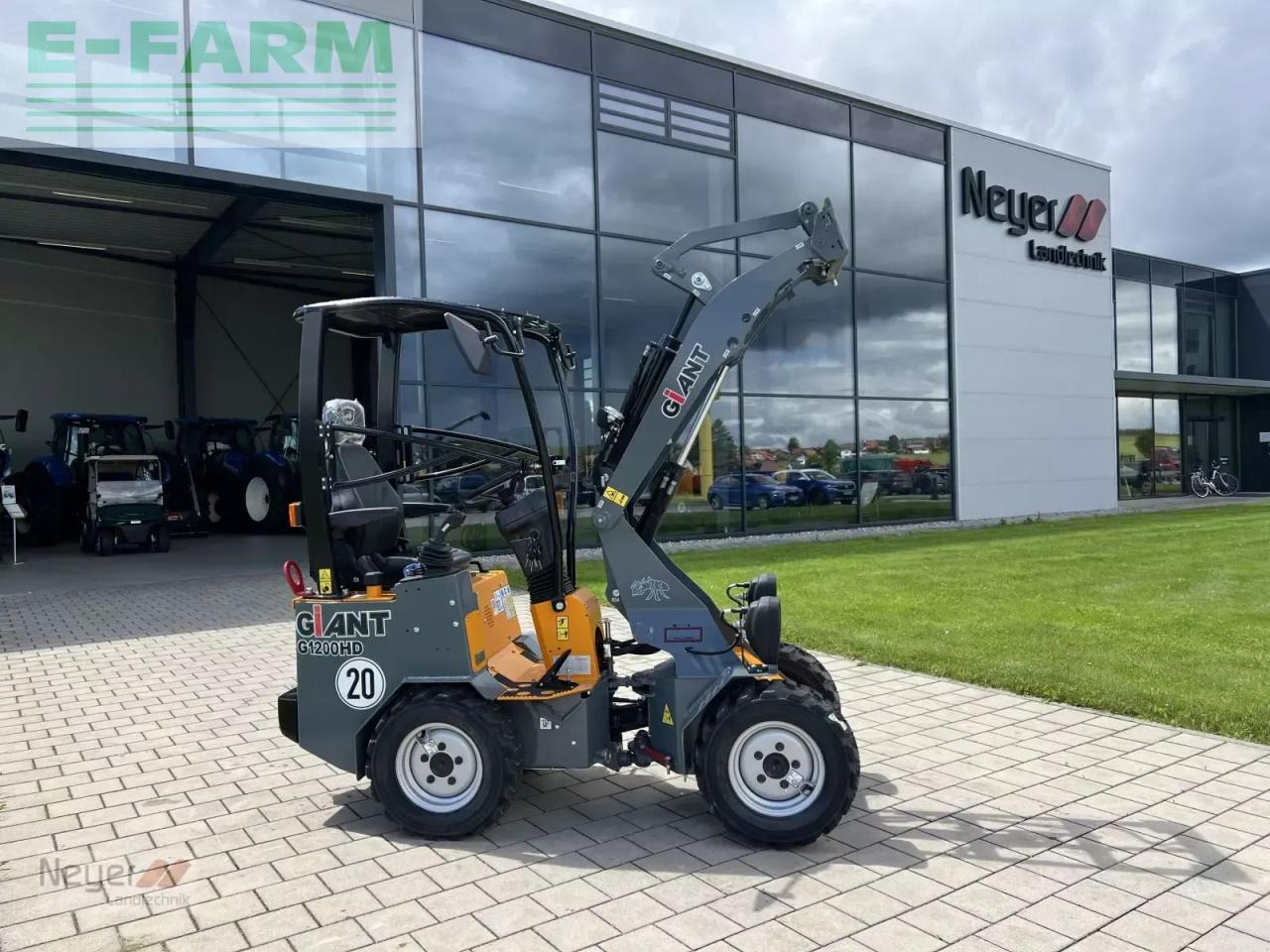 Giant g 1200 hd - Kolový nakladač: obrázek 2 Giant g 1200 hd - Kolový nakladač: obrázek 2