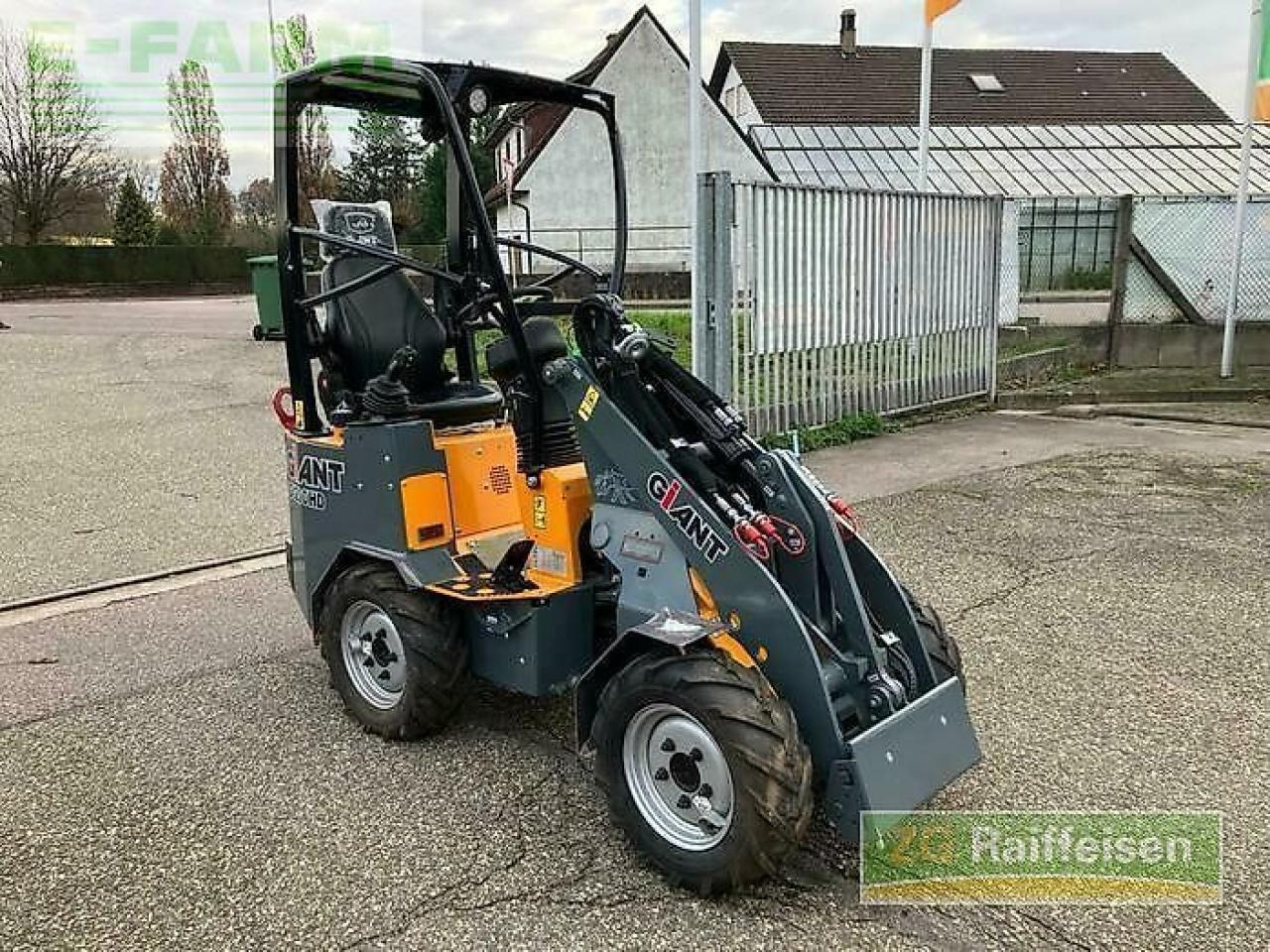 Giant g1200 - Mini rýpadlo: obrázek 4 Giant g1200 - Mini rýpadlo: obrázek 4
