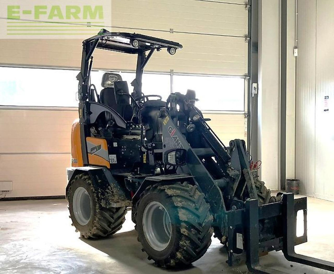 Giant g1500 radlader/hoflader - Mini rýpadlo: obrázek 2 Giant g1500 radlader/hoflader - Mini rýpadlo: obrázek 2