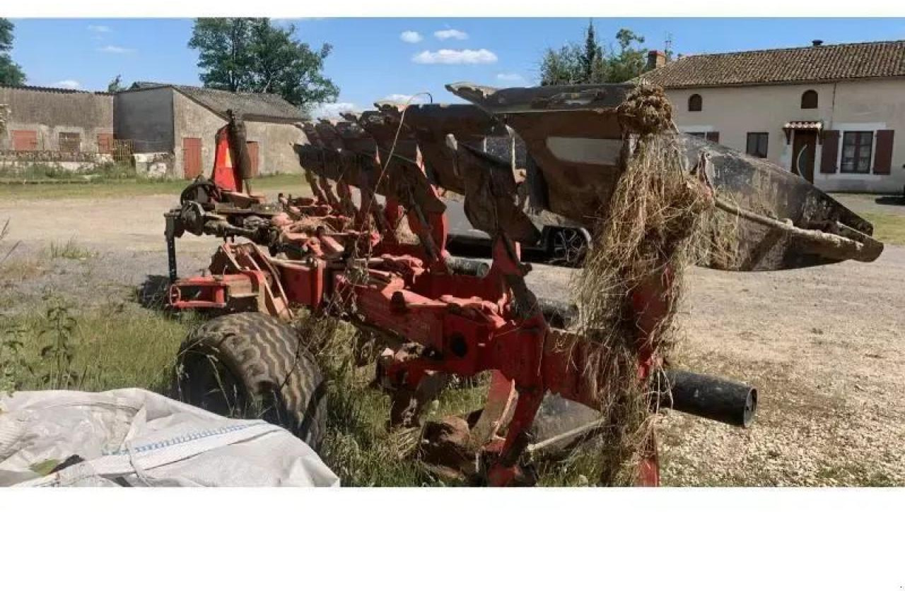 Gregoire Besson 6 corps - Pluh: obrázek 3 Gregoire Besson 6 corps - Pluh: obrázek 3