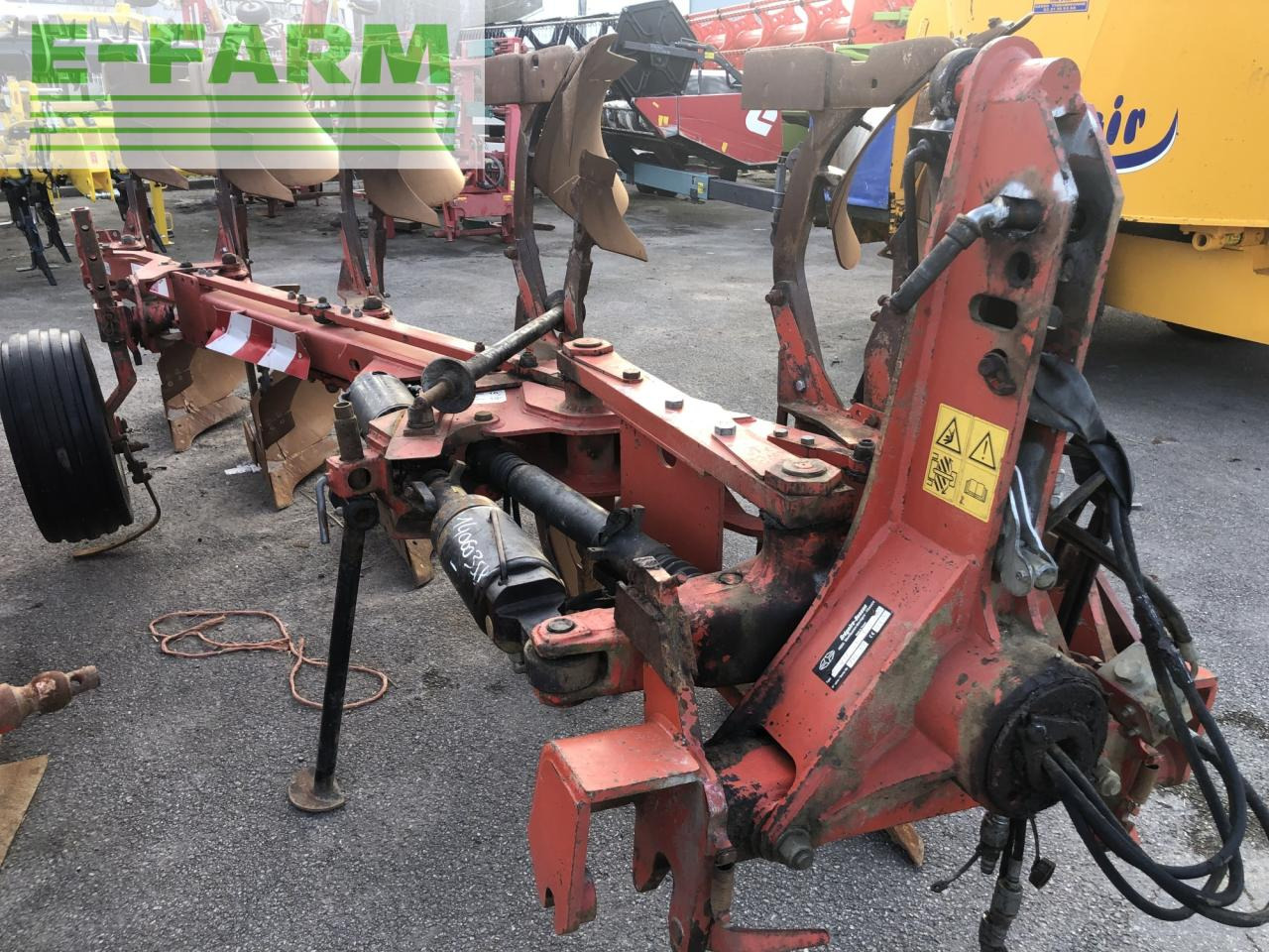 Gregoire Besson rcw 47 - Pluh: obrázek 1 Gregoire Besson rcw 47 - Pluh: obrázek 1