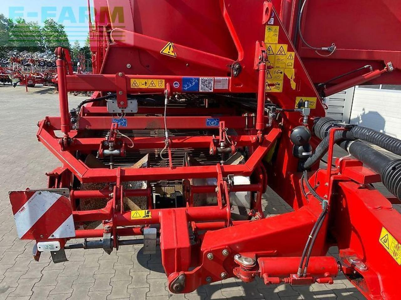 Grimme se 150-60 nb xxl - Bramborový kombajn: obrázek 3 Grimme se 150-60 nb xxl - Bramborový kombajn: obrázek 3