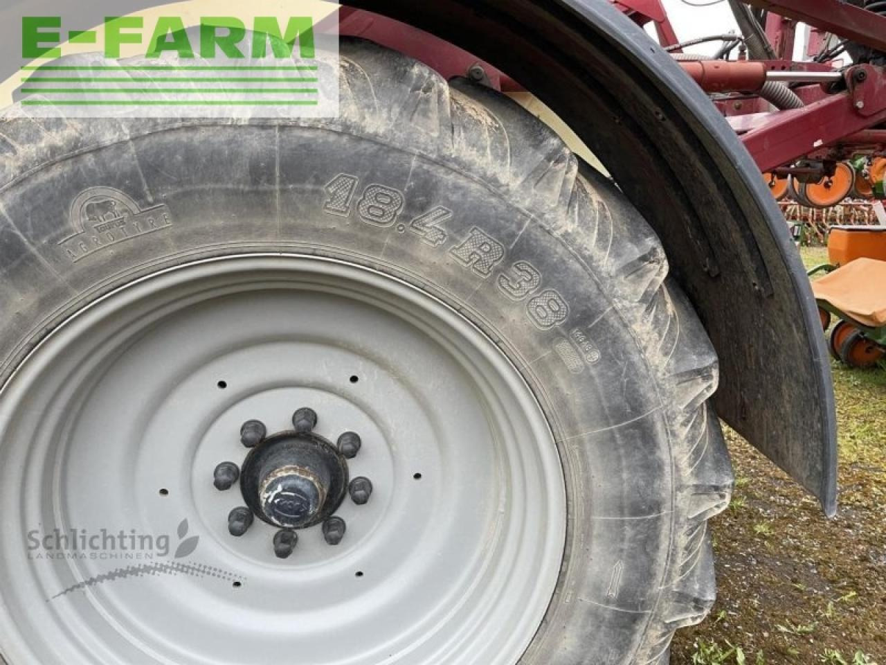 Hardi navigator 4000 - Tažený postřikovač: obrázek 4 Hardi navigator 4000 - Tažený postřikovač: obrázek 4