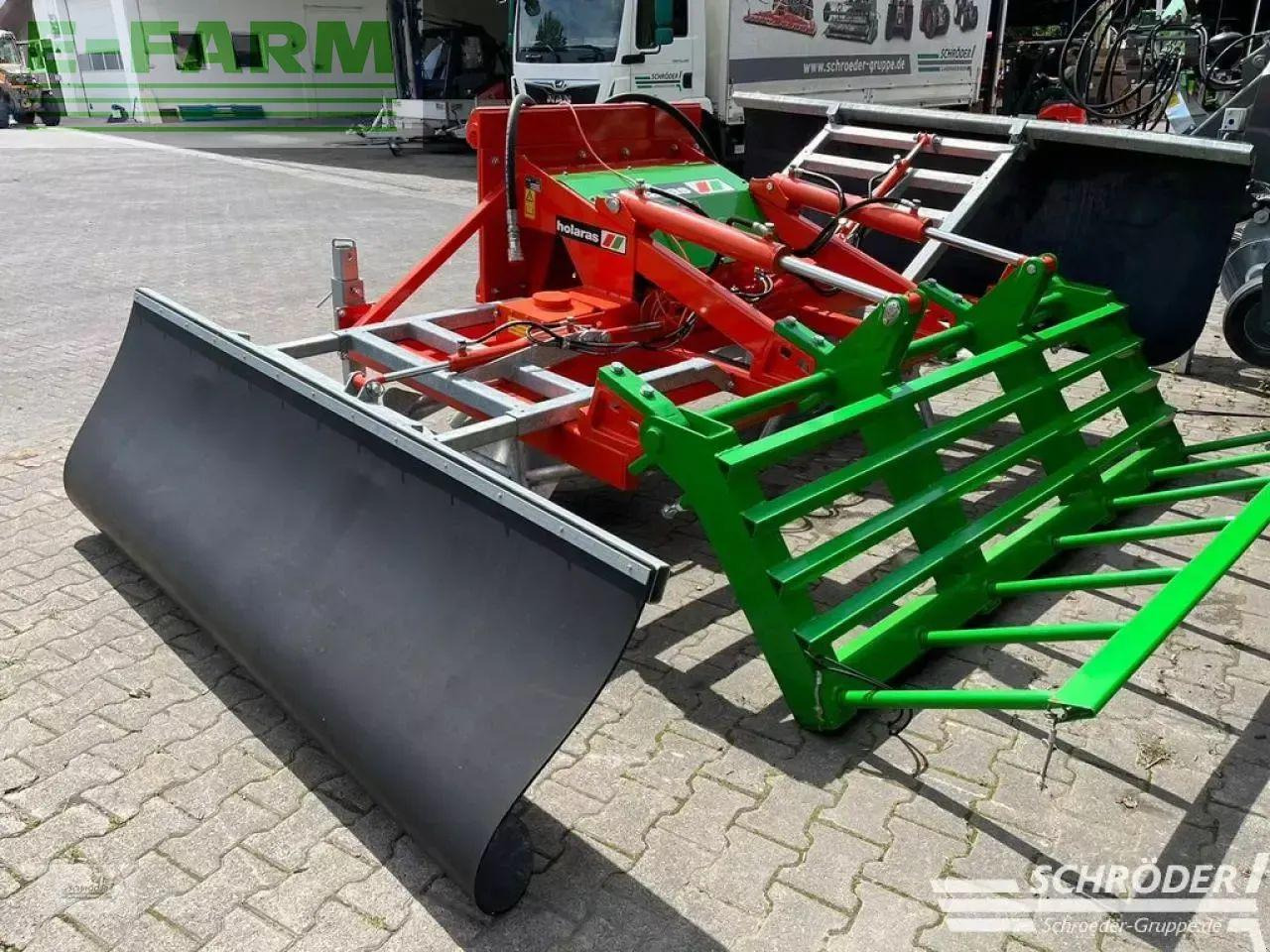 Holaras jumbo ks-shb / volvo aufnahme - Technika na siláž: obrázek 4 Holaras jumbo ks-shb / volvo aufnahme - Technika na siláž: obrázek 4