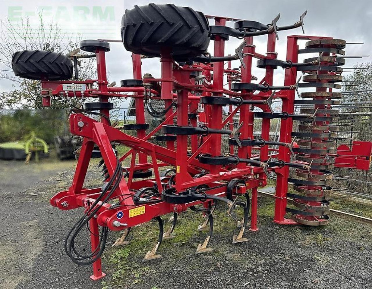 Horsch finer 5 sl rollflex hyd. tf + rädersatz - Kultivátor: obrázek 1 Horsch finer 5 sl rollflex hyd. tf + rädersatz - Kultivátor: obrázek 1