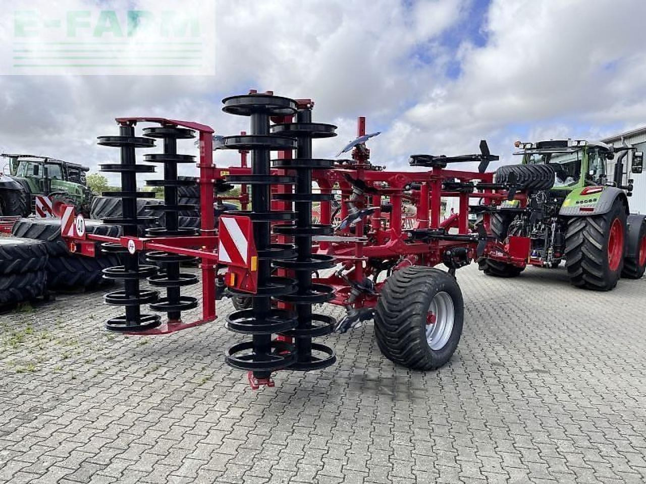 Horsch terrano 4.3 gx horsch grubber - Kultivátor: obrázek 4 Horsch terrano 4.3 gx horsch grubber - Kultivátor: obrázek 4