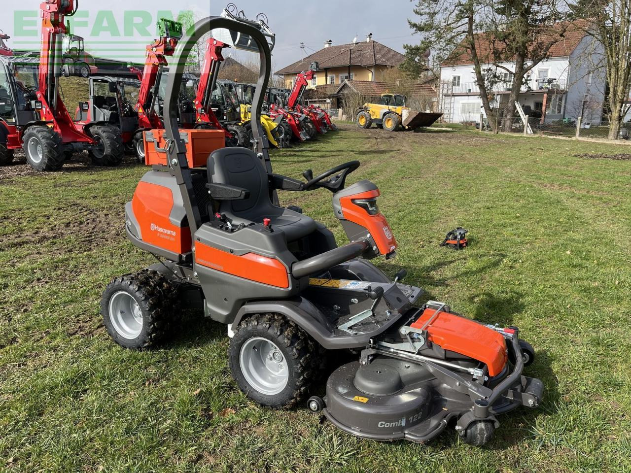 Husqvarna p 524xr efi mit funksteuerung inkl. mähdeck - Traktor: obrázek 4 Husqvarna p 524xr efi mit funksteuerung inkl. mähdeck - Traktor: obrázek 4