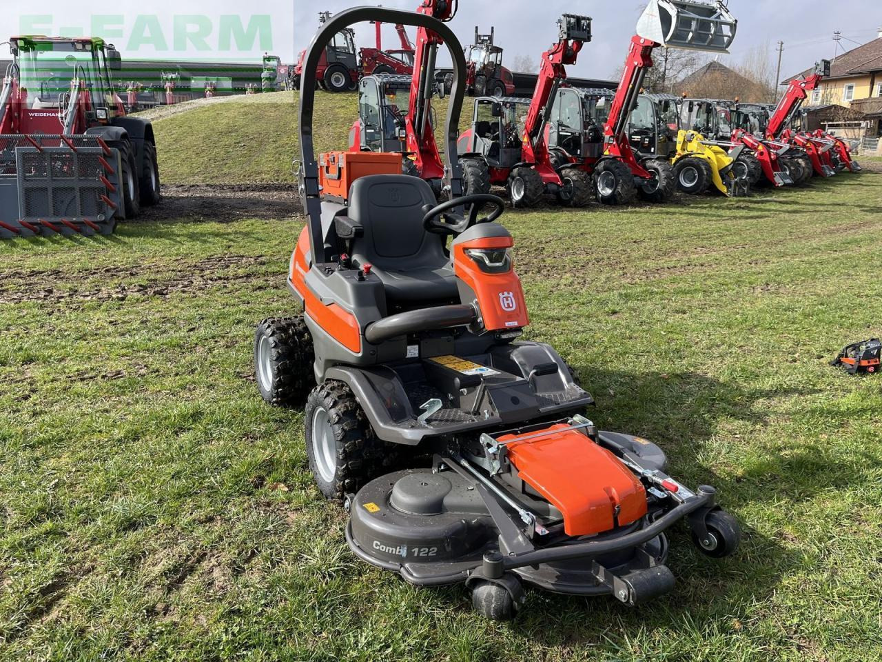 Husqvarna p 524xr efi mit funksteuerung inkl. mähdeck - Traktor: obrázek 5 Husqvarna p 524xr efi mit funksteuerung inkl. mähdeck - Traktor: obrázek 5