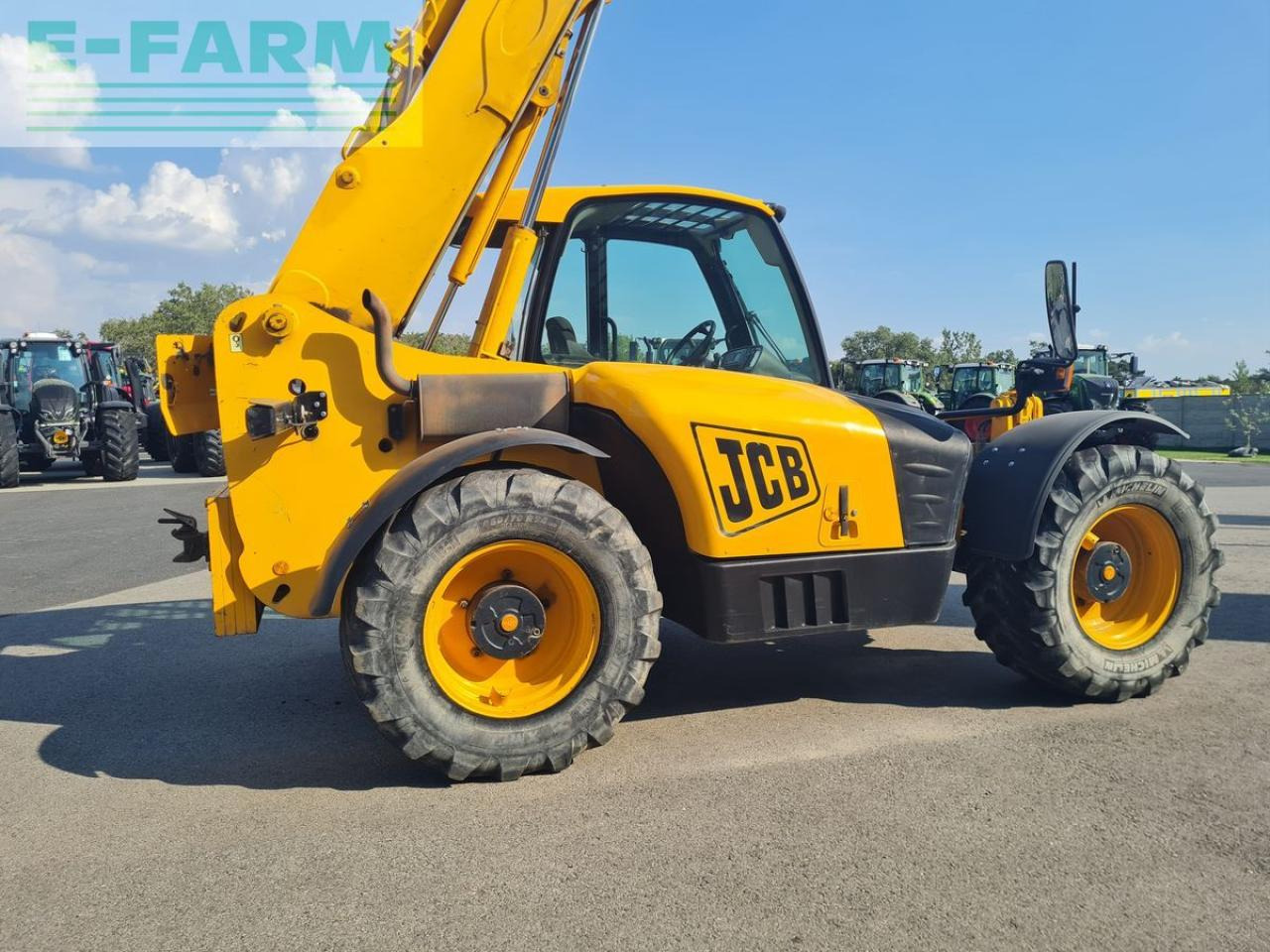 JCB 535 95 - Teleskopický manipulátor: obrázek 4 JCB 535 95 - Teleskopický manipulátor: obrázek 4