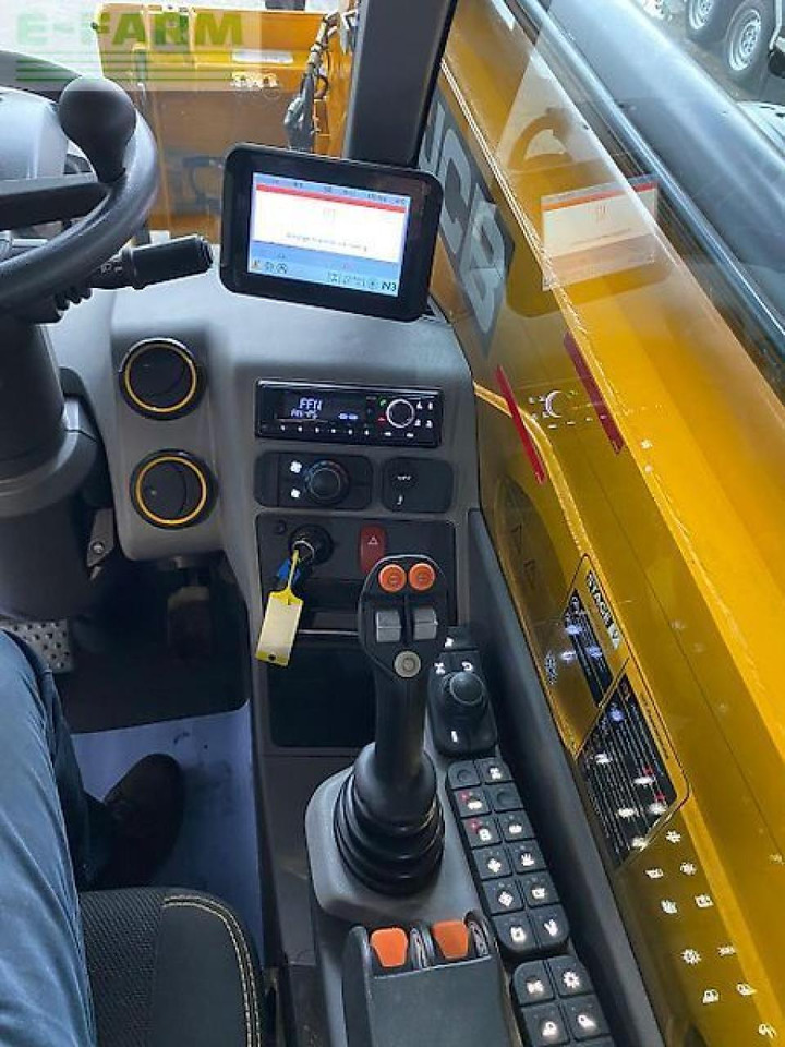 Teleskopický manipulátor JCB 536-95 agri super: obrázek 11