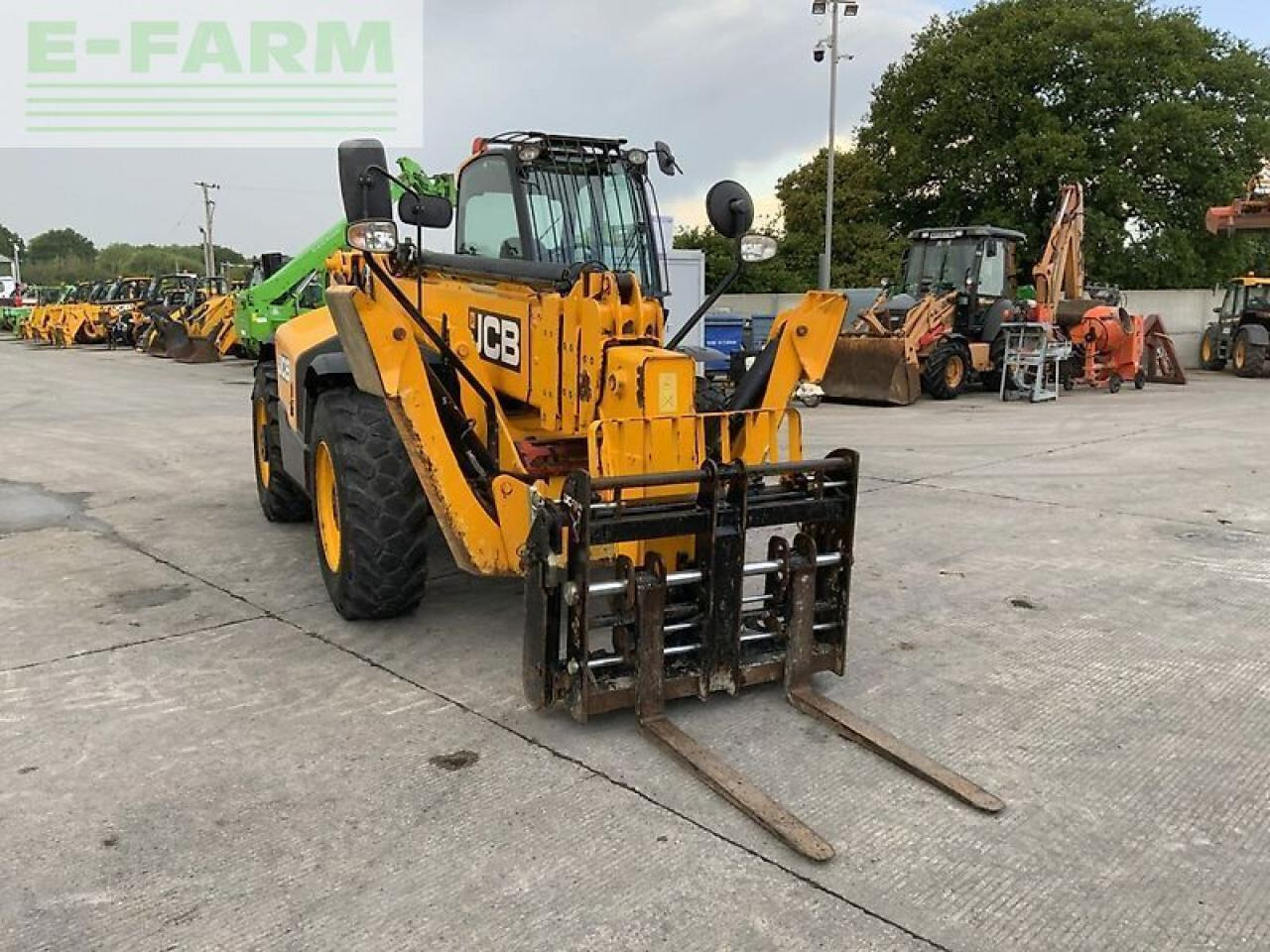 JCB 540-170 telehandler (st23059) - Teleskopický manipulátor: obrázek 4 JCB 540-170 telehandler (st23059) - Teleskopický manipulátor: obrázek 4