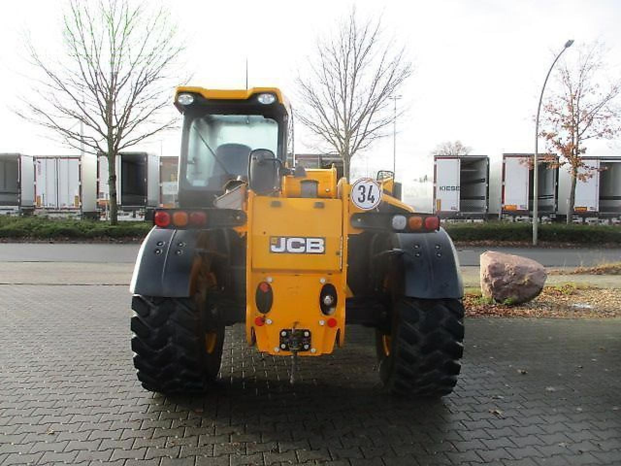 JCB 541-70 agriplus - Teleskopický manipulátor: obrázek 4 JCB 541-70 agriplus - Teleskopický manipulátor: obrázek 4