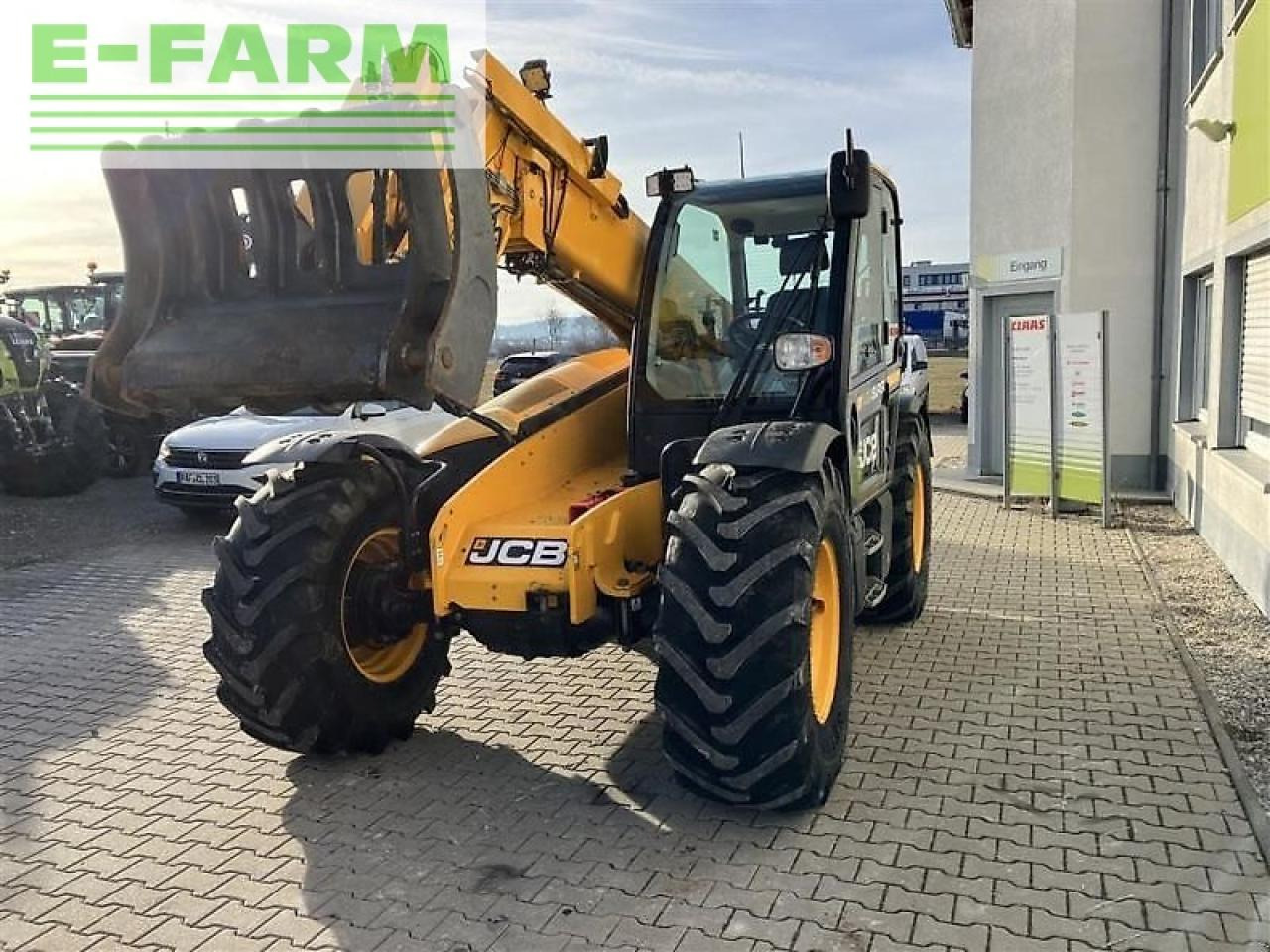 JCB 542-70 agrisuper - Mini rýpadlo: obrázek 3 JCB 542-70 agrisuper - Mini rýpadlo: obrázek 3