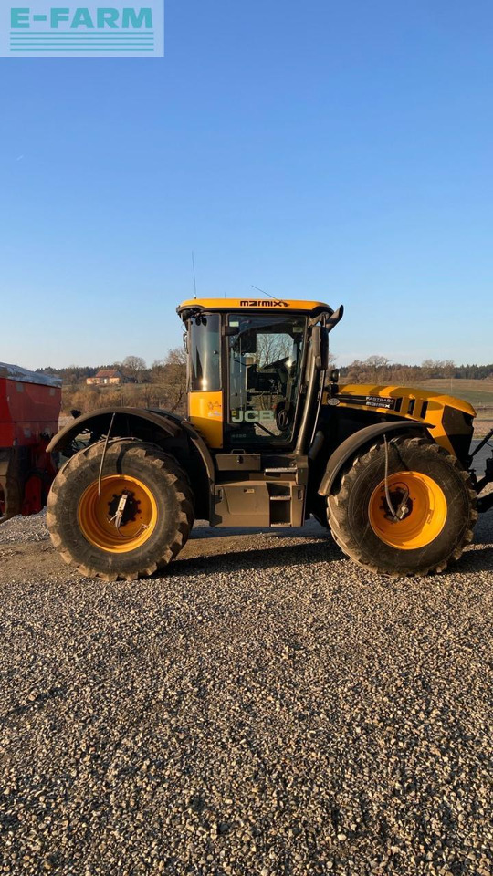 JCB Fastrac 4220 - Traktor: obrázek 5 JCB Fastrac 4220 - Traktor: obrázek 5