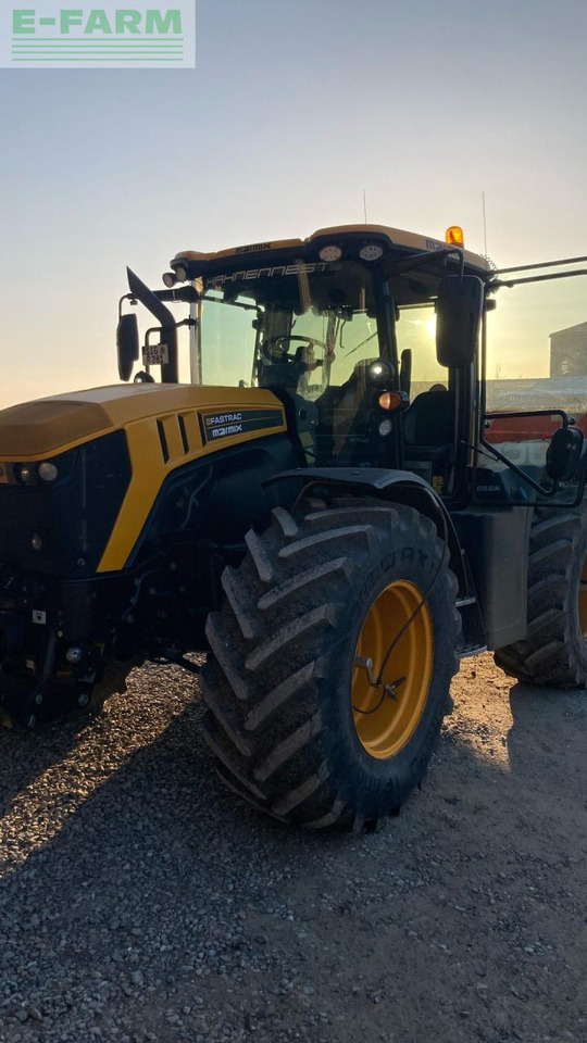 JCB Fastrac 4220 - Traktor: obrázek 1 JCB Fastrac 4220 - Traktor: obrázek 1