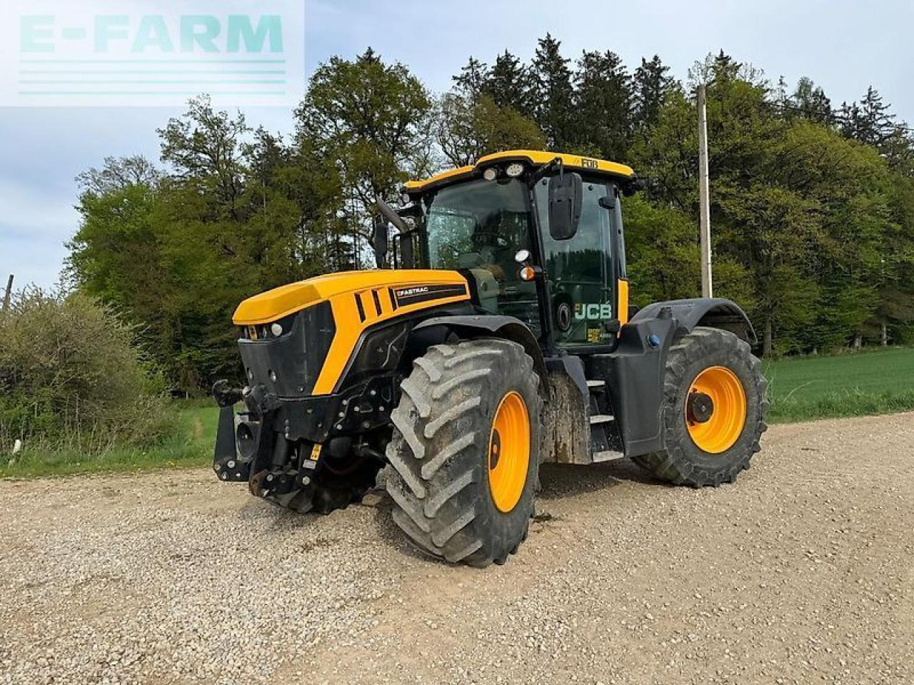 JCB fastrac 4220 - Traktor: obrázek 1 JCB fastrac 4220 - Traktor: obrázek 1