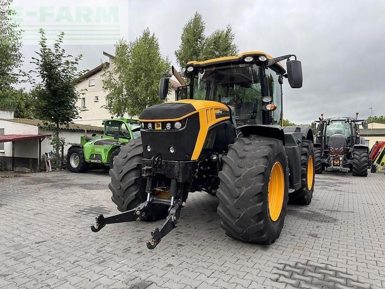 JCB fastrac 4220 - Traktor: obrázek 2 JCB fastrac 4220 - Traktor: obrázek 2