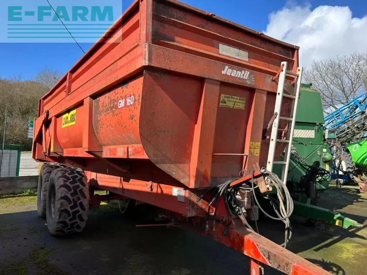 Jeantil gm160 - Zemědělský sklápěcí přívěs: obrázek 2 Jeantil gm160 - Zemědělský sklápěcí přívěs: obrázek 2
