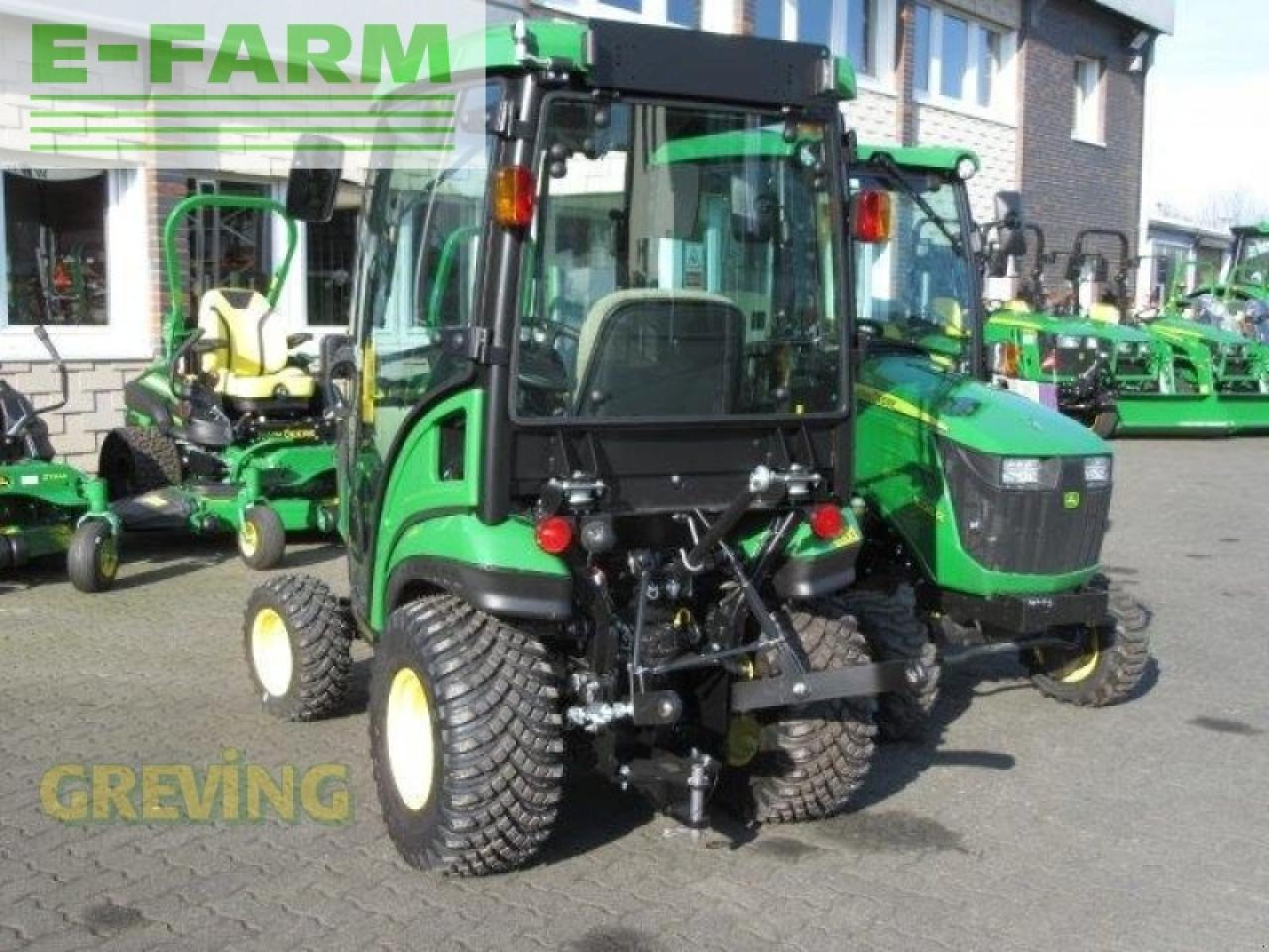 John Deere 1026r kab - Traktor: obrázek 4 John Deere 1026r kab - Traktor: obrázek 4