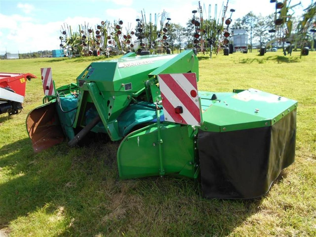 John Deere 131 - Žací stroj: obrázek 1 John Deere 131 - Žací stroj: obrázek 1
