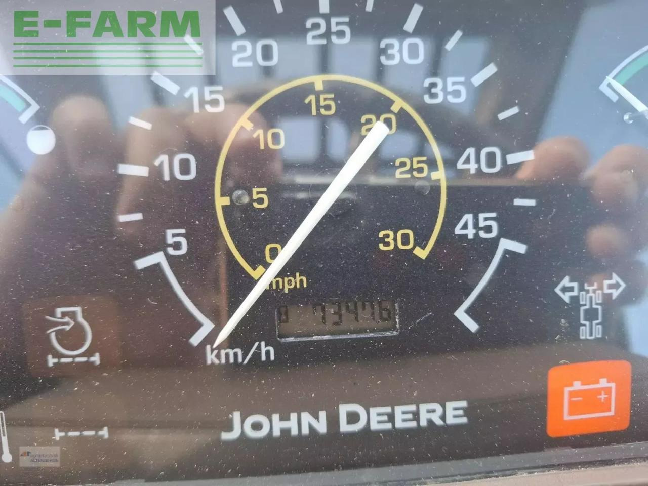 Teleskopický manipulátor John Deere 3420 mit schaufel und palettengabel: obrázek 10