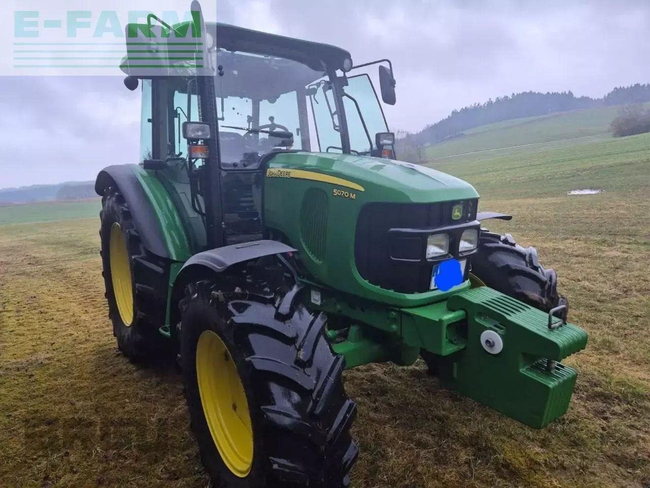 John Deere 5070 m - Traktor: obrázek 3 John Deere 5070 m - Traktor: obrázek 3