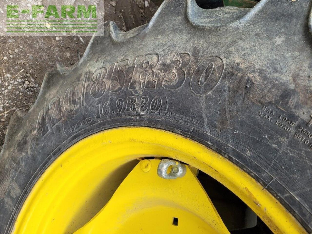 Traktor John Deere 5075 e: obrázek 9