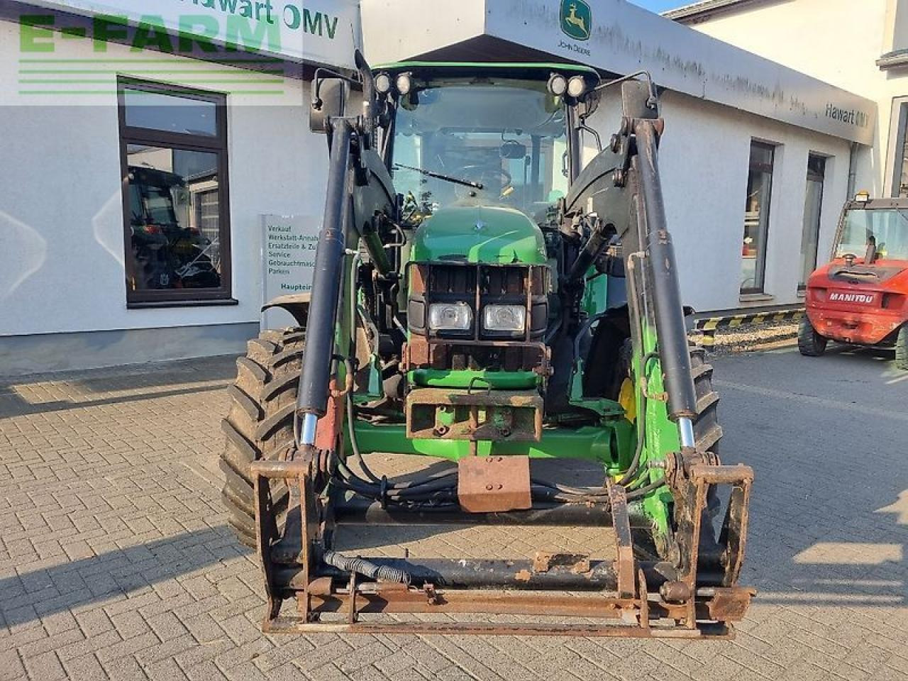 John Deere 5080m - Traktor: obrázek 3 John Deere 5080m - Traktor: obrázek 3