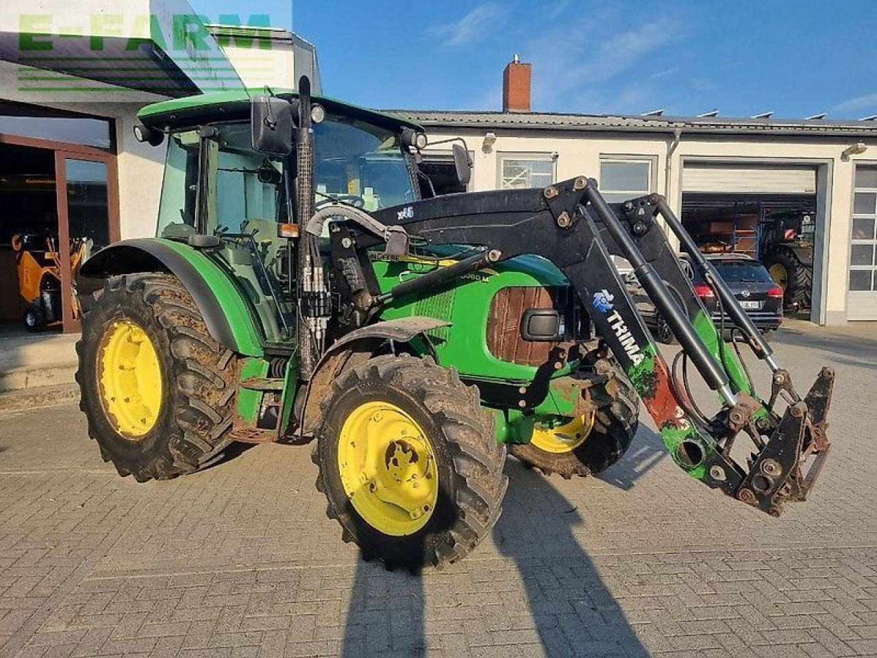 John Deere 5080m - Traktor: obrázek 2 John Deere 5080m - Traktor: obrázek 2